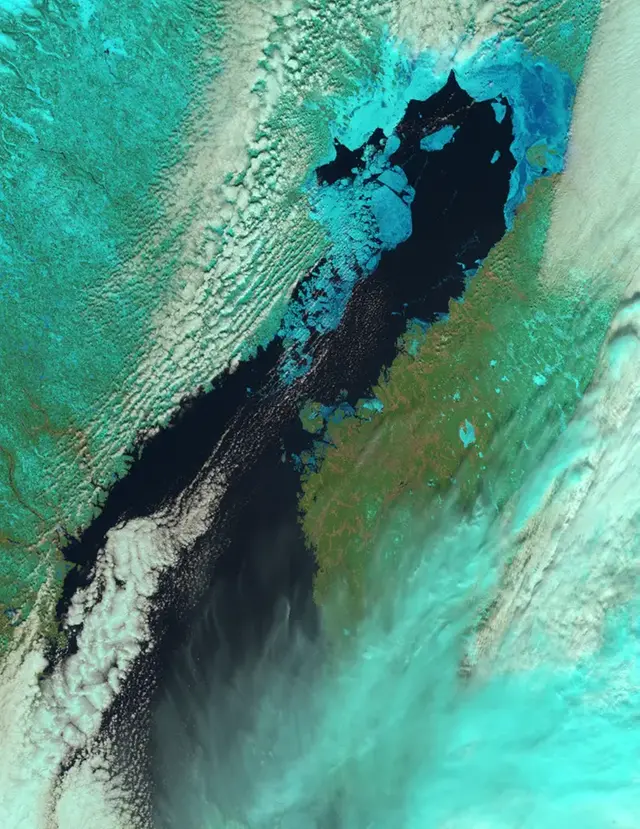 Optisk bild NOAA isläget 22 april 2024 via Magnus Larsson